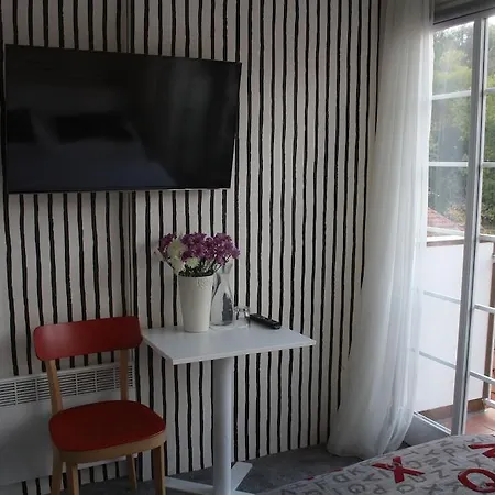 Lh Vintage Design Sax Hotel