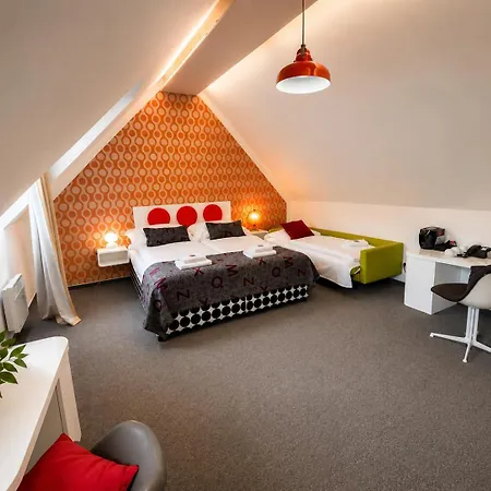 Lh Vintage Design Sax Hotell